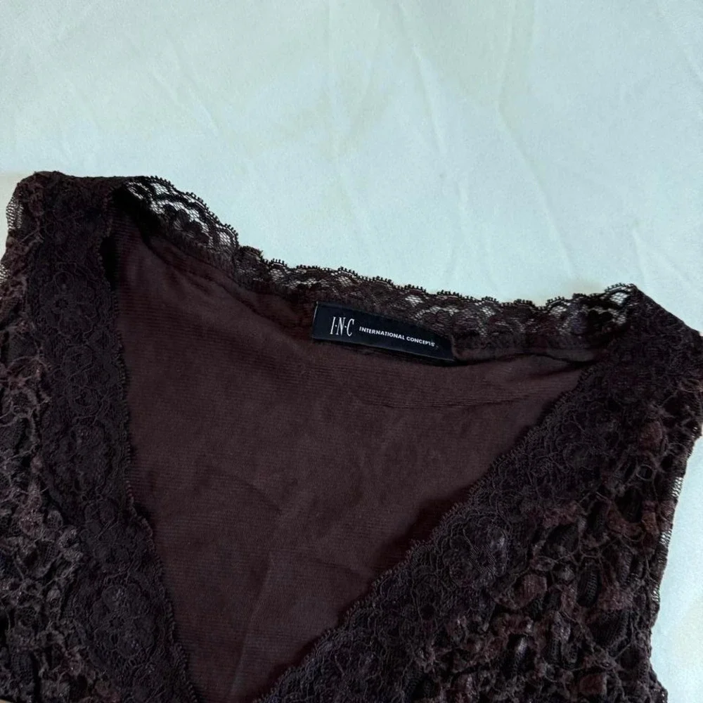 Y2K brown lace v neck tank INC fits like a medium - Picture 4 of 4